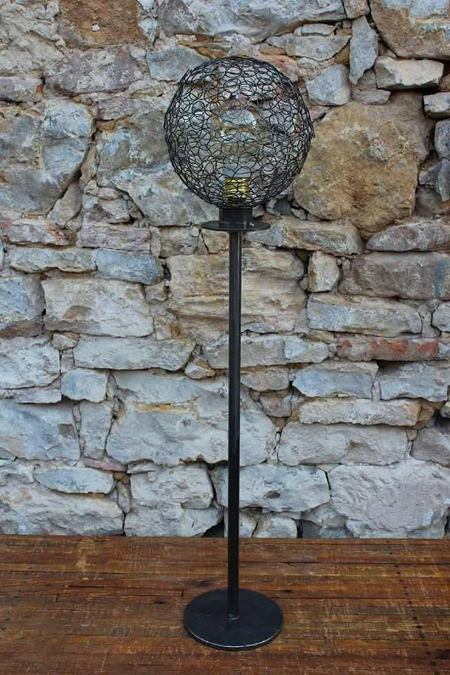 L’illuminé – Mettre en lumière des objets oubliés