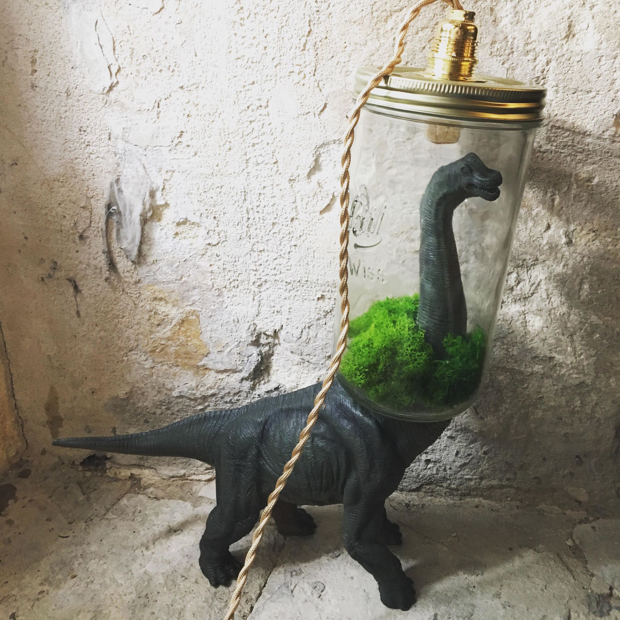 Je Fais Tout Dans Cette Maison – Lampes Oniriques