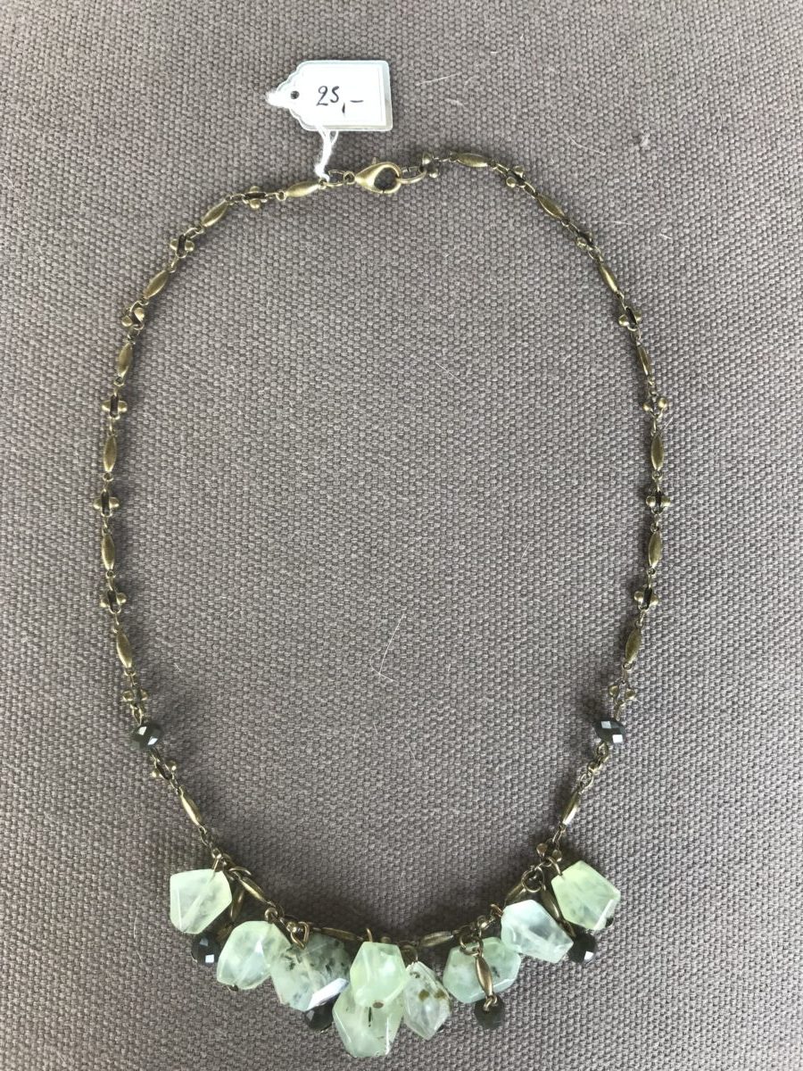 Géraldine von Hörde – Bijoux en pierres naturelles