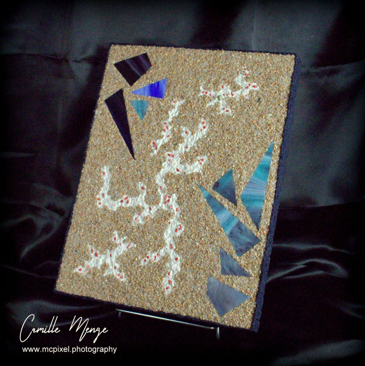 Camille MENGE – Tableaux en sable
