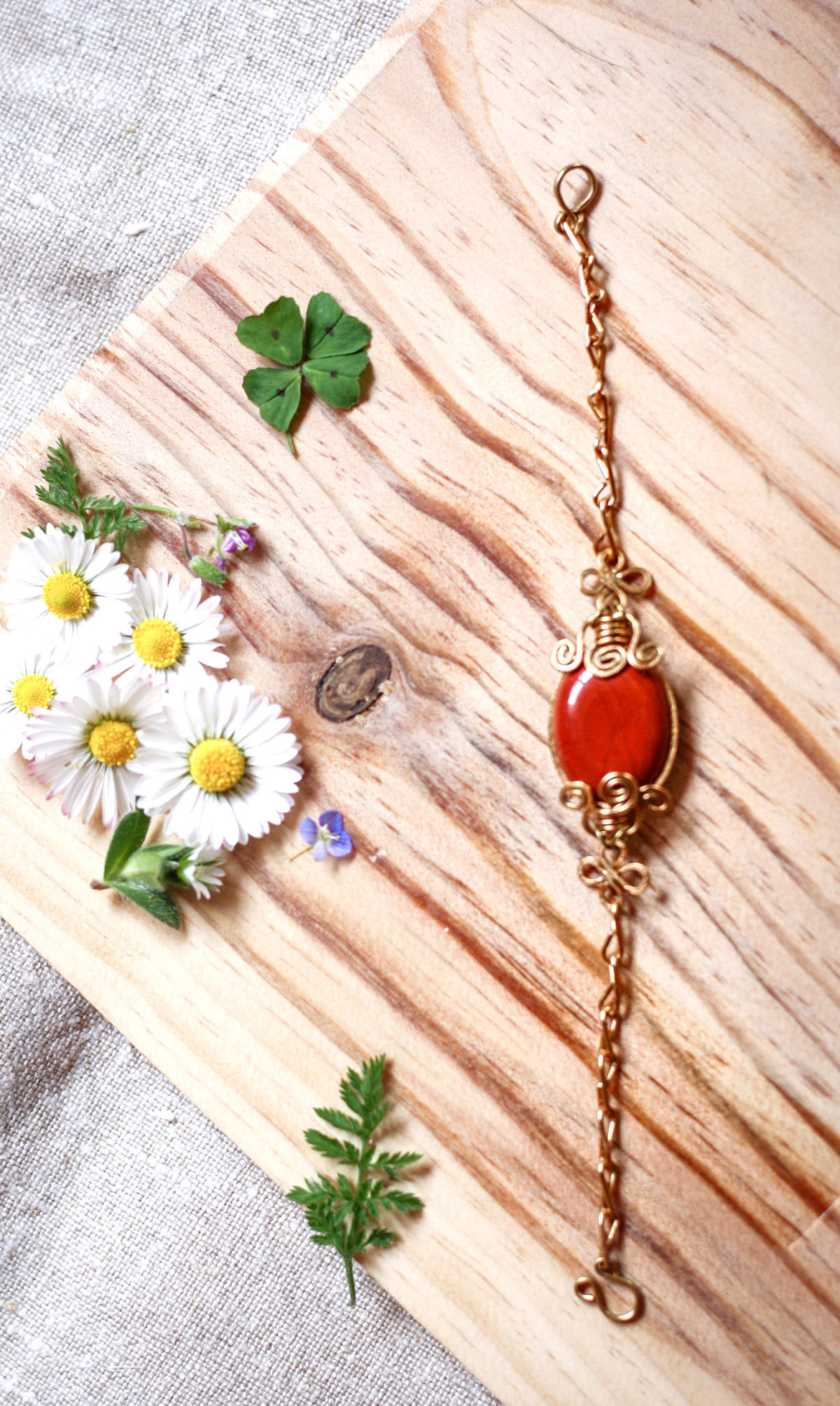 Les Trésors De Maeya – Bijoux en wire wrapping