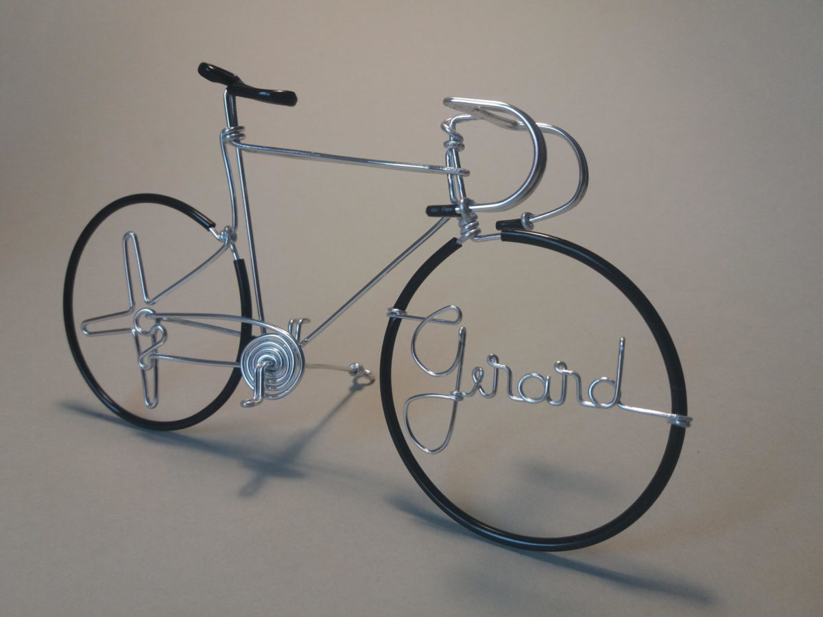 Ruben BARDON   –  Sculptures miniatures en fil d’aluminium