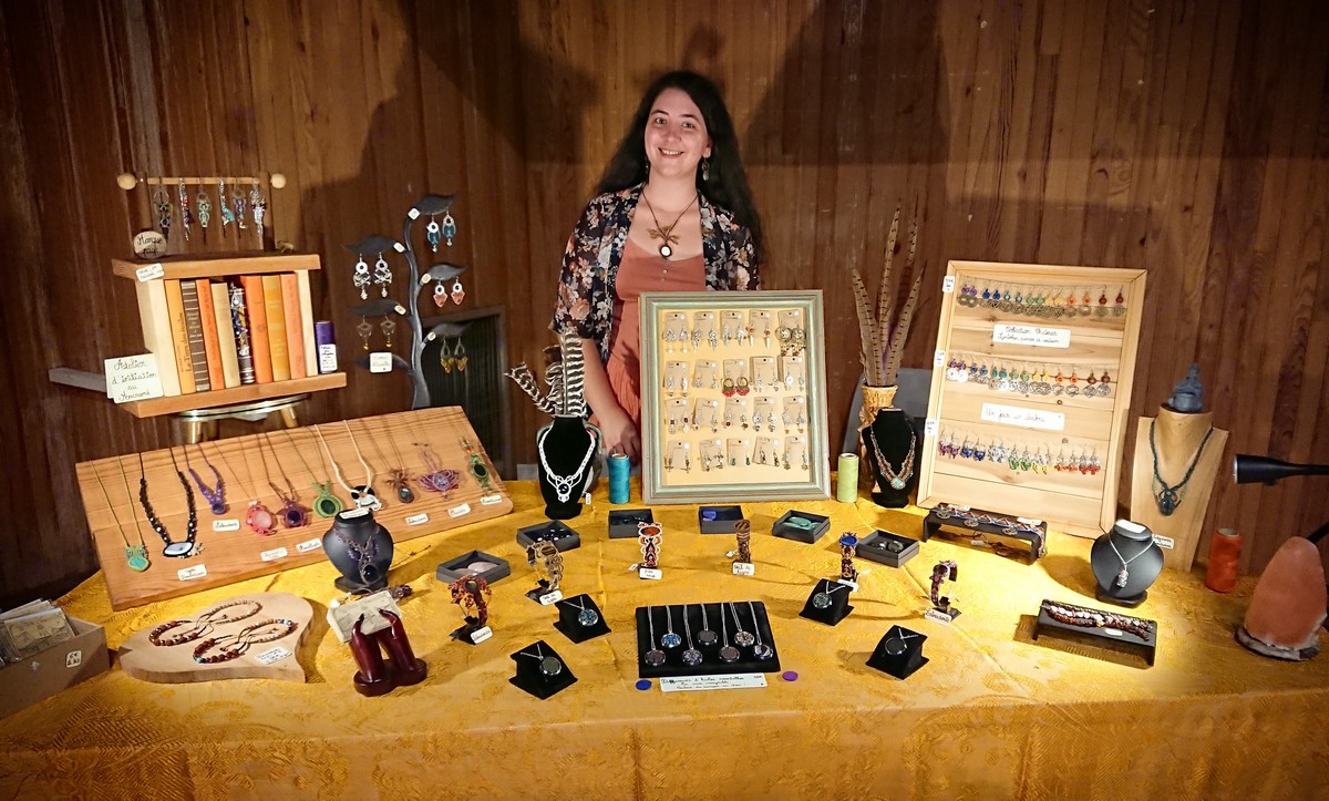 La boite à trouvailles – Bijoux en macramé