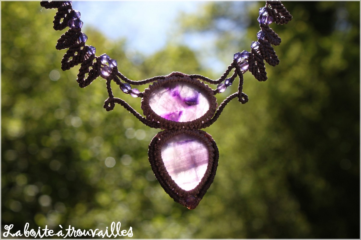 La boite à trouvailles – Bijoux en macramé