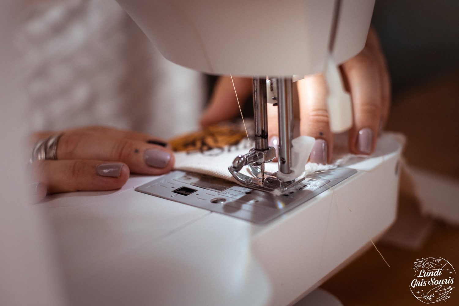 Lundi Gris Souris – Ornement et réalisation textile