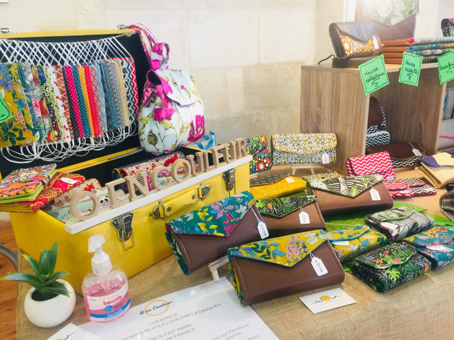 Ô en couleur – Accessoires textiles et petites maroquineries
