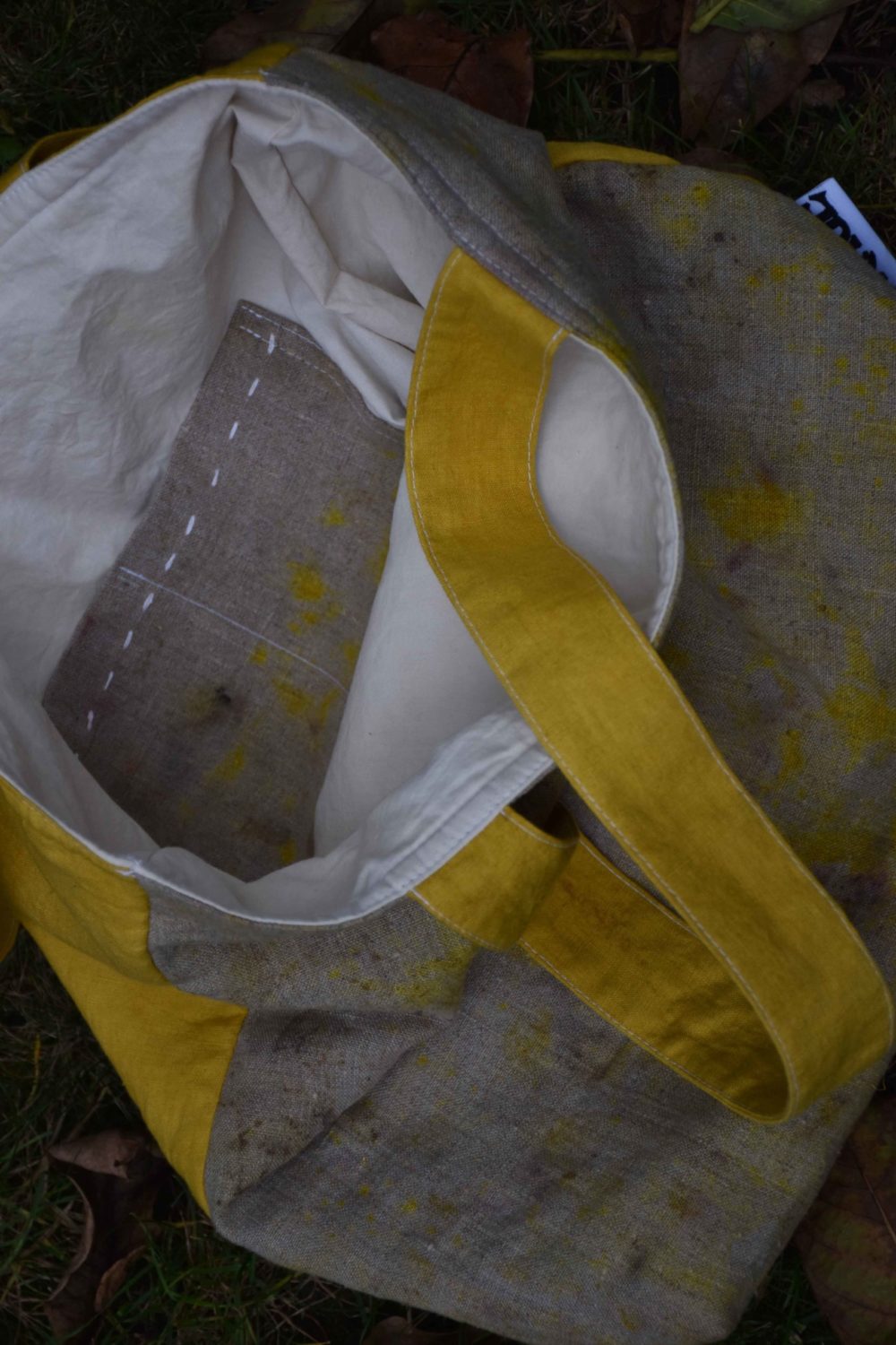 Ouvrage – Vêtements et accessoires artisanaux