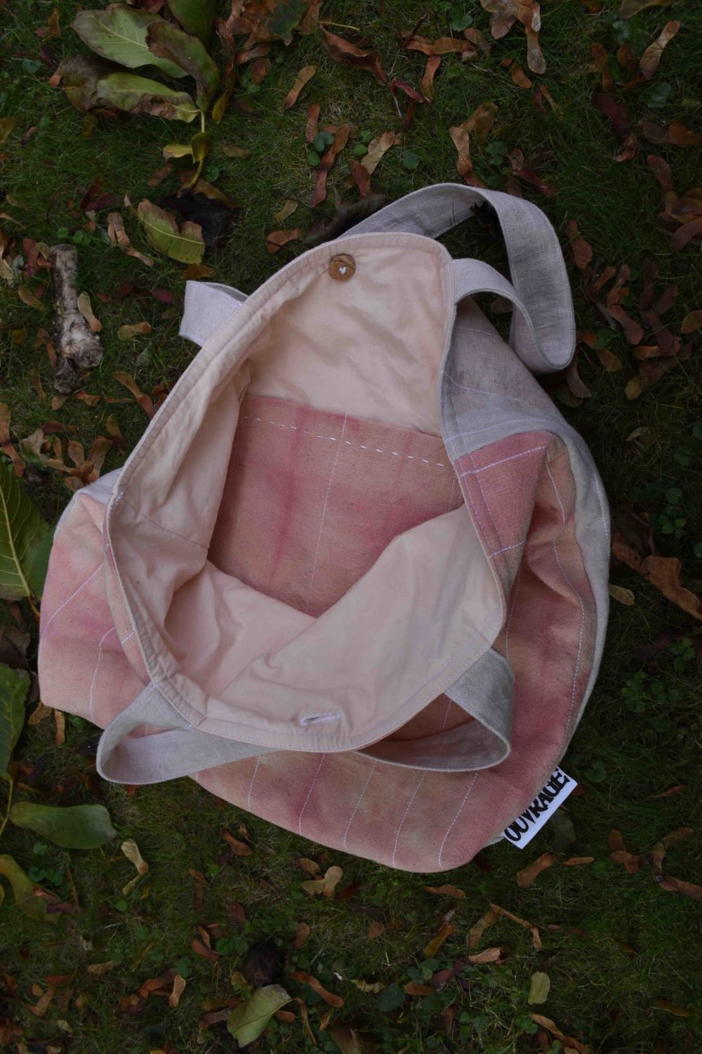 Ouvrage – Vêtements et accessoires artisanaux