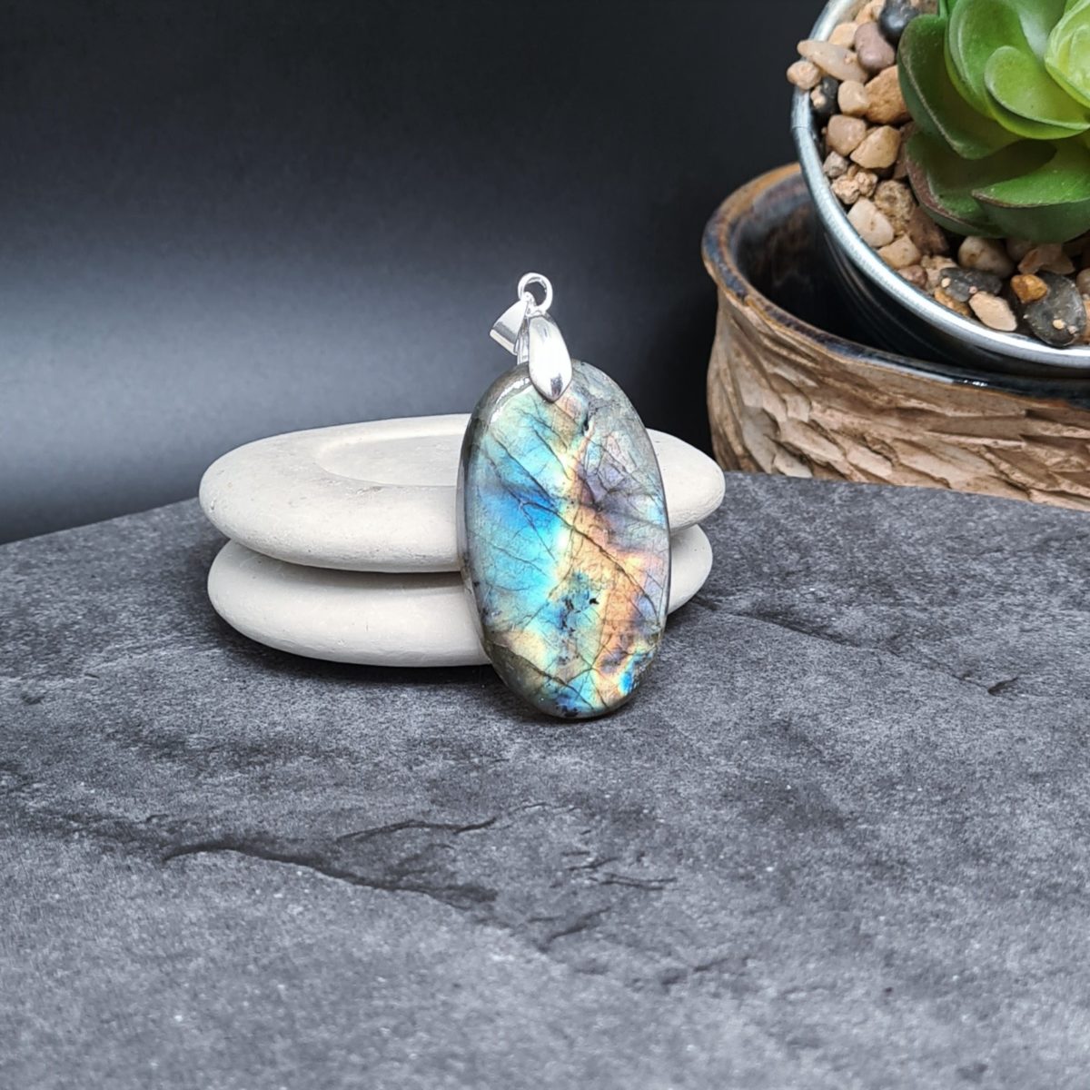 ENAE Minéraux – Bijoux