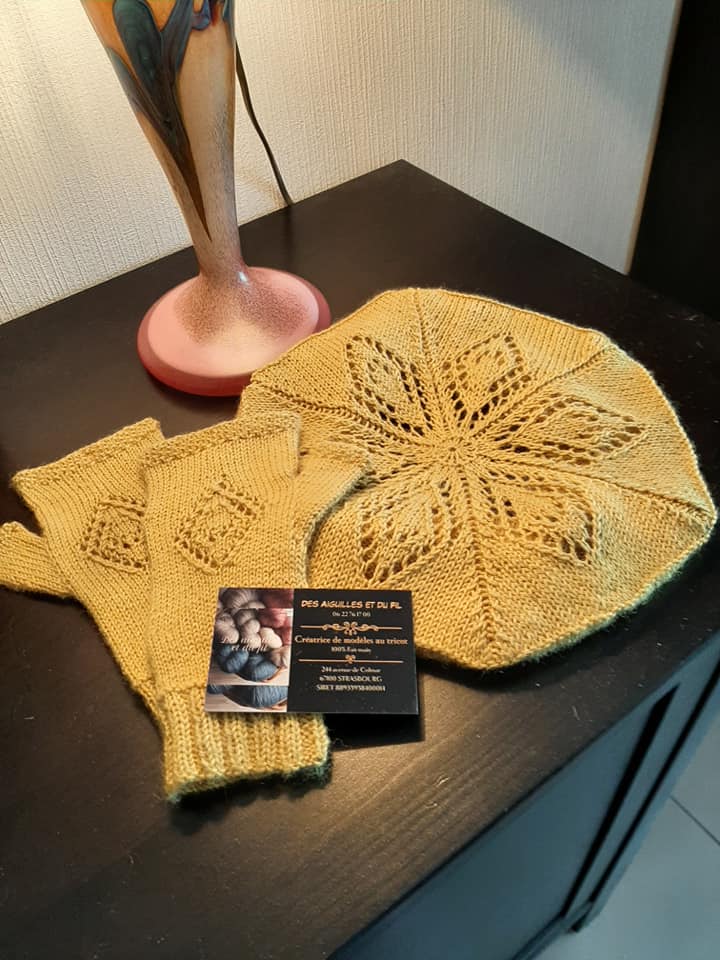 Des aiguilles et du fil – Tricot d’art