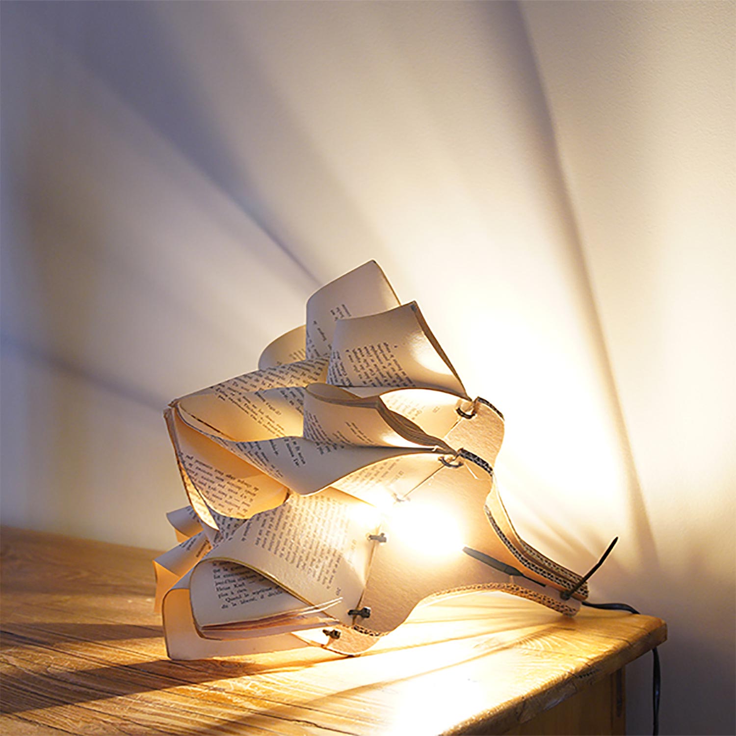 Lélli studio – Objets en bois et Luminaires