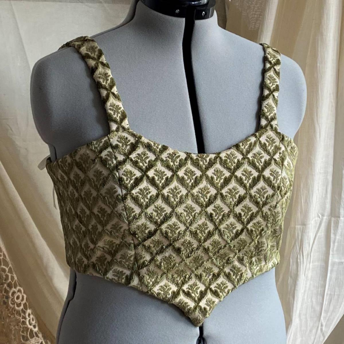 Chez Ceuly – Création de vêtements, costumes et accessoires