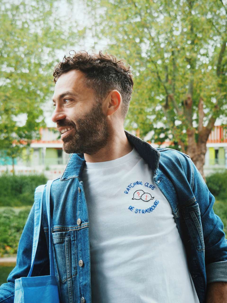 Brode Ouais – Broderie personnalisée