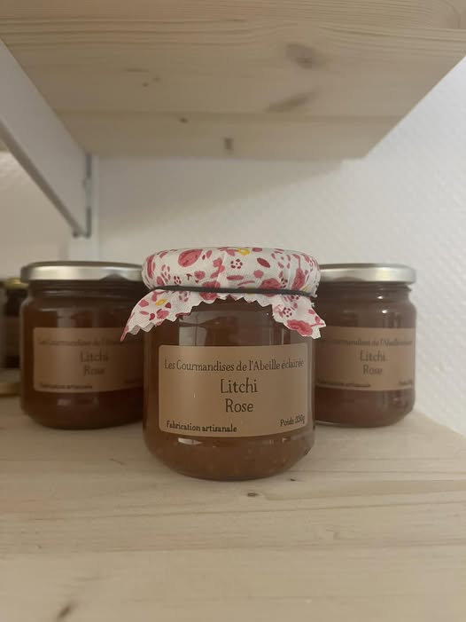 Les gourmandises de l’Abeille éclairée : La Magie de la Transformation des Fruits