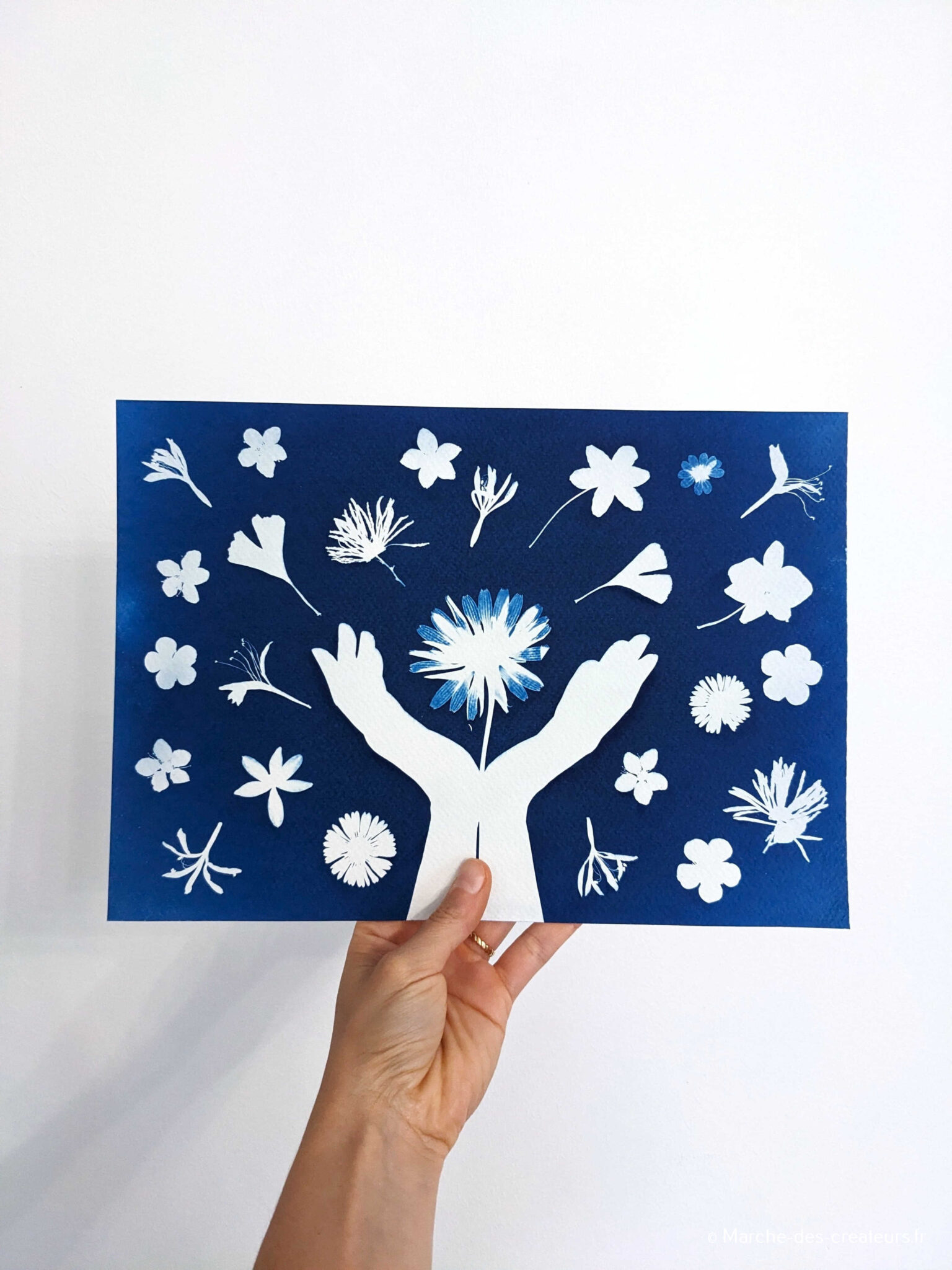 Blue Mage – artisane de lumière et d’empreintes végétales