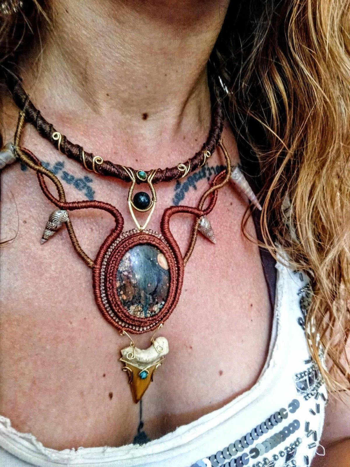 Voyages d’Automne – Bijoux micro-macramé