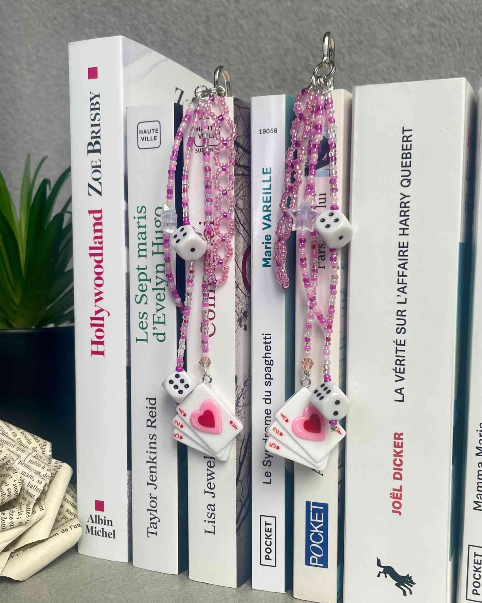 Pages en perles – Accessoires pour livres